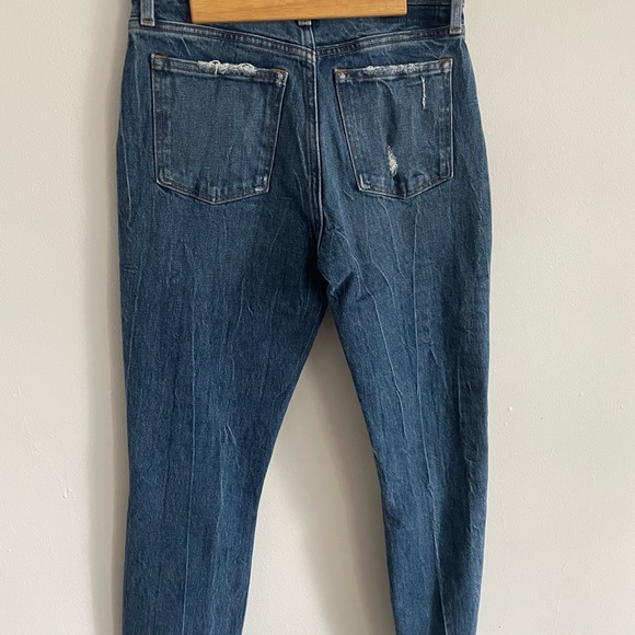 ABERCROMBIE & FITCH High Rise Mom Denim Jean - Picture 6 of 6
